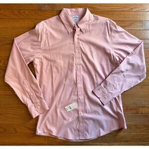 Brooks Brothers Regent Fit button up Medium Pink Mens NWT